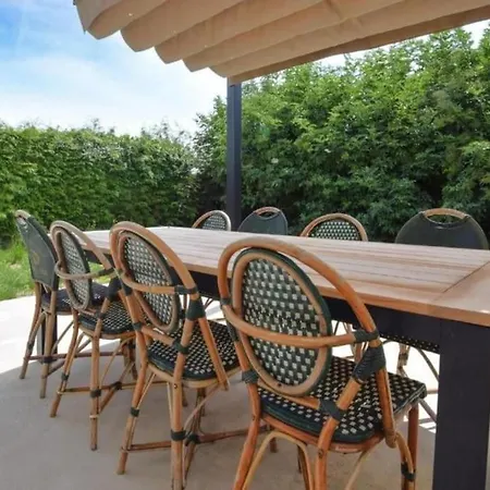 La Caennaise Ii Vila *